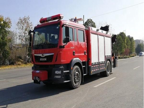 德國(guó)曼搶險(xiǎn)救援消防車